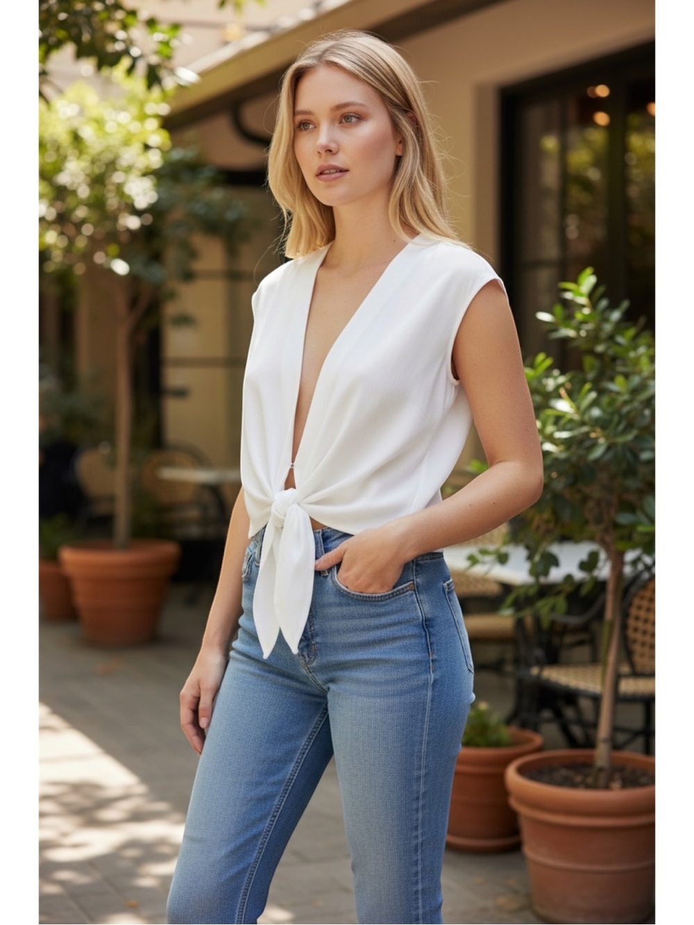 Alice + Olivia White Tie-Front Sleeveless top